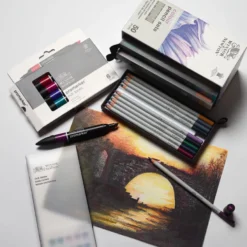 Caixa Lápis de Cor Studio Collection com Secções Winsor & Newton